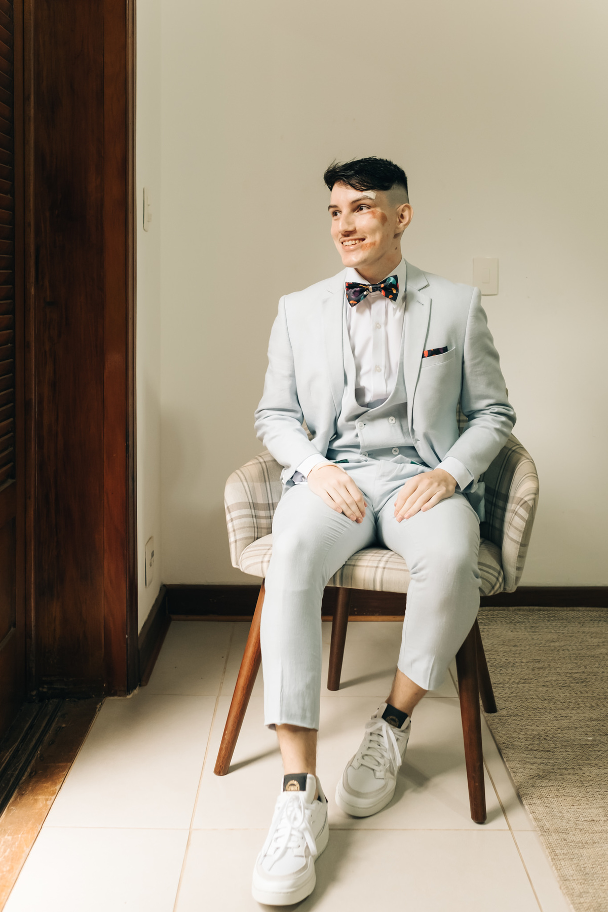 casamento diurno de dia gramado taubate sao Paulo casa gardunho espaço verde vale alva fotografia vestido fluído por do sol Maison decorações boho ensaio de casal 