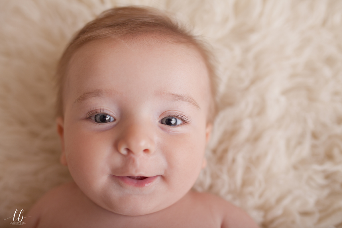 Sessão fotográfica bébe - estúdio Laura Barbosa Photography