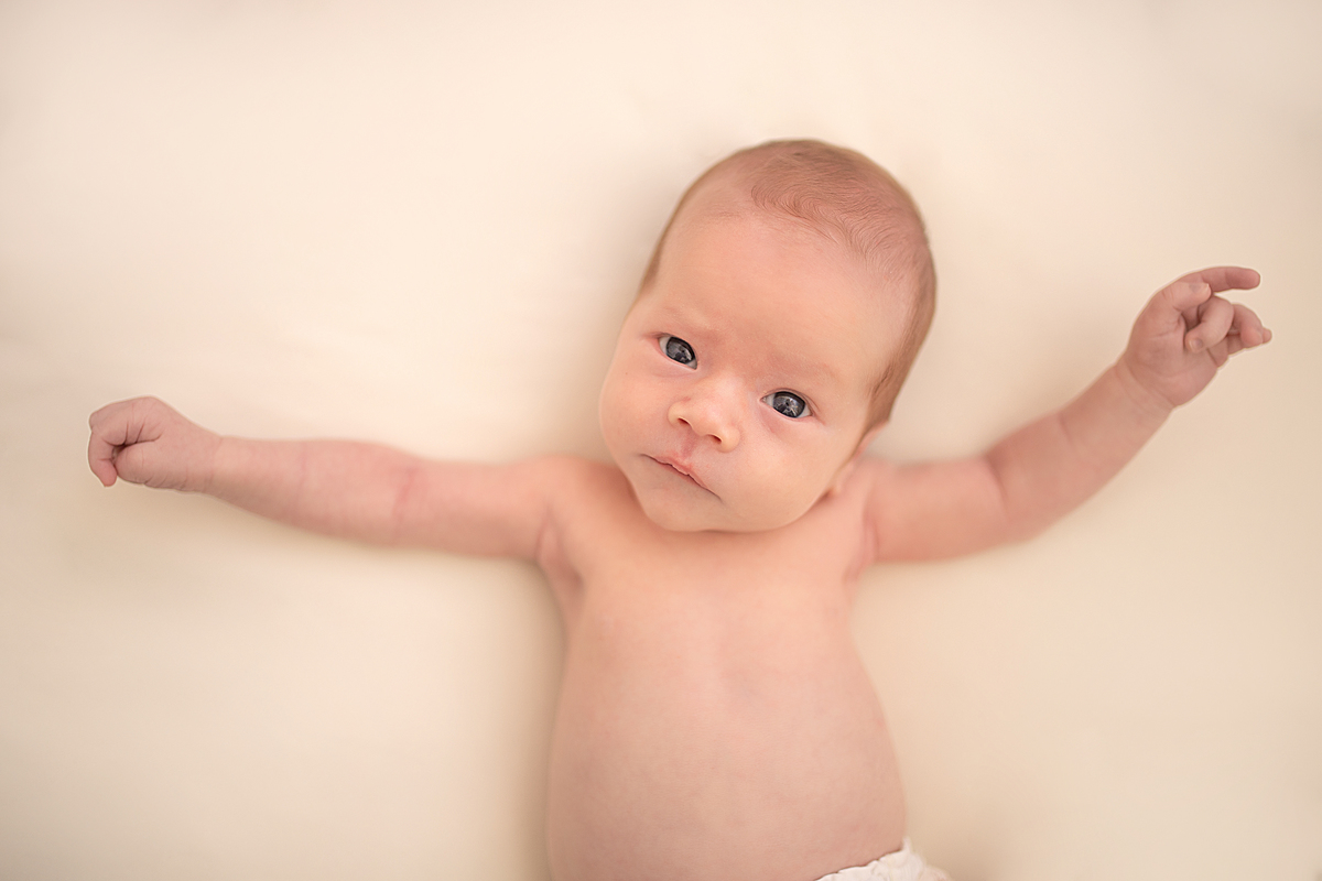 Sessão natural Newborn Porto