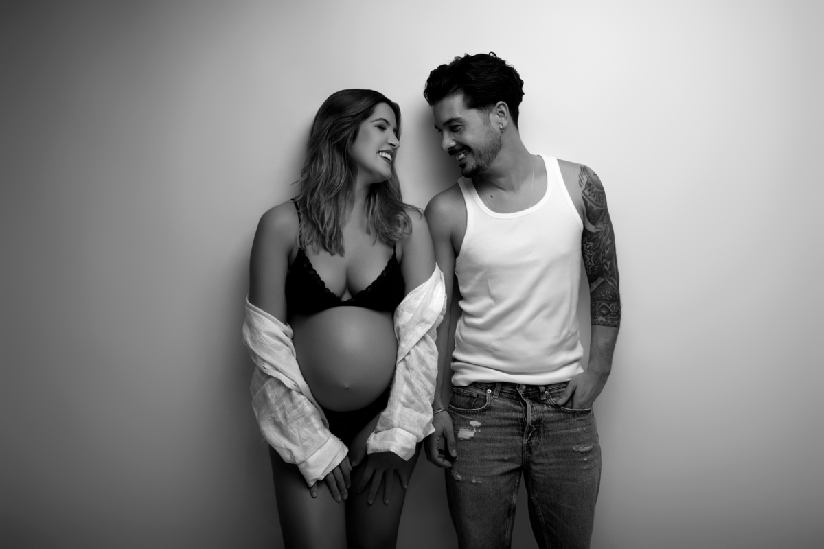 Sessão maternidade estúdio Laura Barbosa fotografia Porto