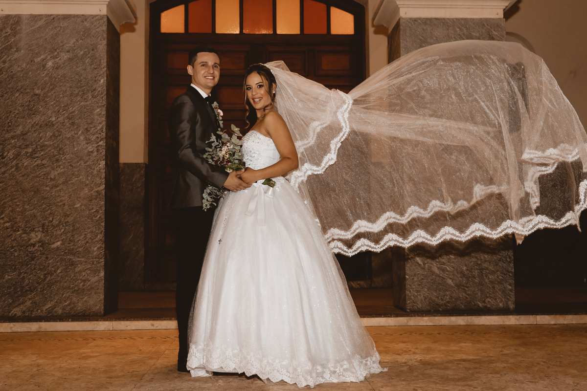 Fotografo de casamento-noivas limeira-noivas-noivos-aliança-fotos de casamentos