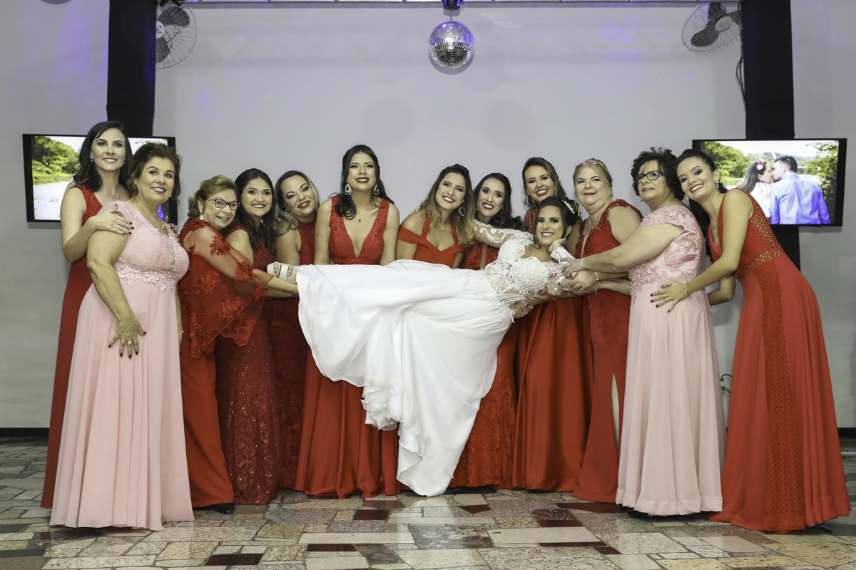 fotografo-fotos casamento-ensaio-noivas-noivos-fotos-noivado-festa-limeira-preço-
orçamento fotos-video-filmagem 