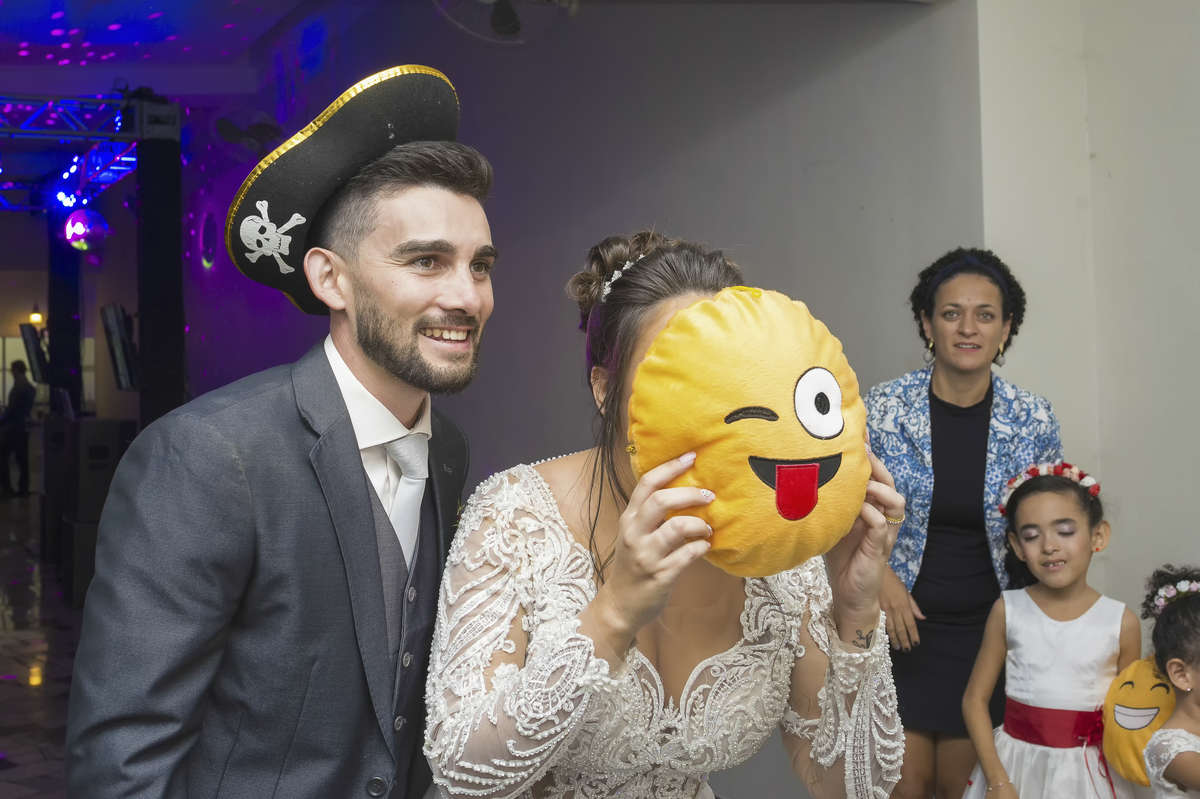 fotografo-fotos casamento-ensaio-noivas-noivos-fotos-noivado-festa-limeira-preço-
orçamento fotos-video-filmagem 