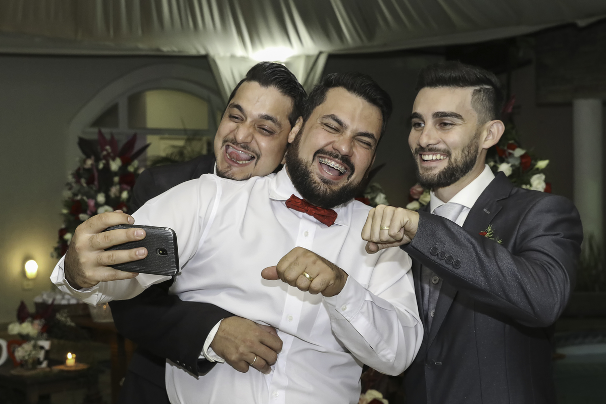 fotografo-fotos casamento-ensaio-noivas-noivos-fotos-noivado-festa-limeira-preço-
orçamento fotos-video-filmagem 