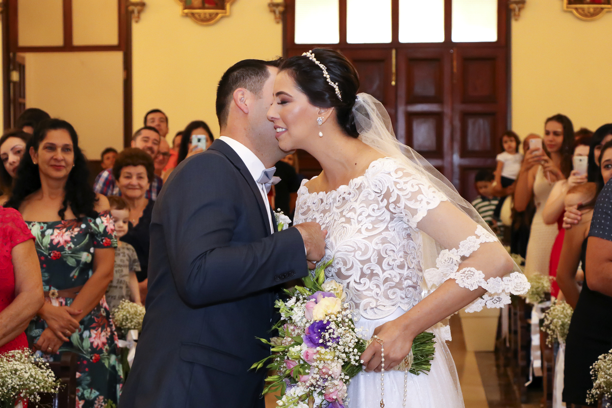 #casamentos#fotografodecasamento#noivos#ensaiodecasais#prewedding#fotografodecasamento#fotosparacasamento#fotografia#albumdecasamento#ensaiopredubatentes#fotografoemlimeira#festadecasamento##miniwedding#aliança#debutantes#festa15anos#ensaiodebutantes#film