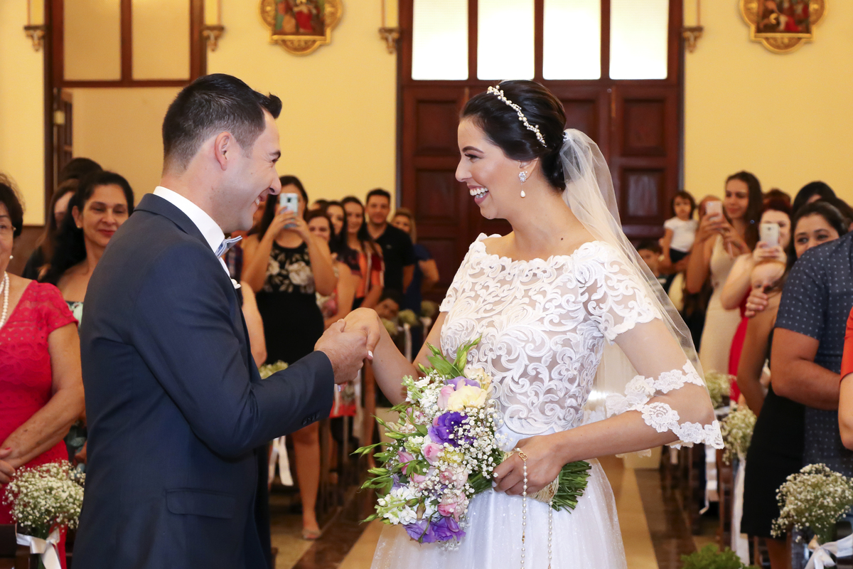 #casamentos#fotografodecasamento#noivos#ensaiodecasais#prewedding#fotografodecasamento#fotosparacasamento#fotografia#albumdecasamento#ensaiopredubatentes#fotografoemlimeira#festadecasamento##miniwedding#aliança#debutantes#festa15anos#ensaiodebutantes#film