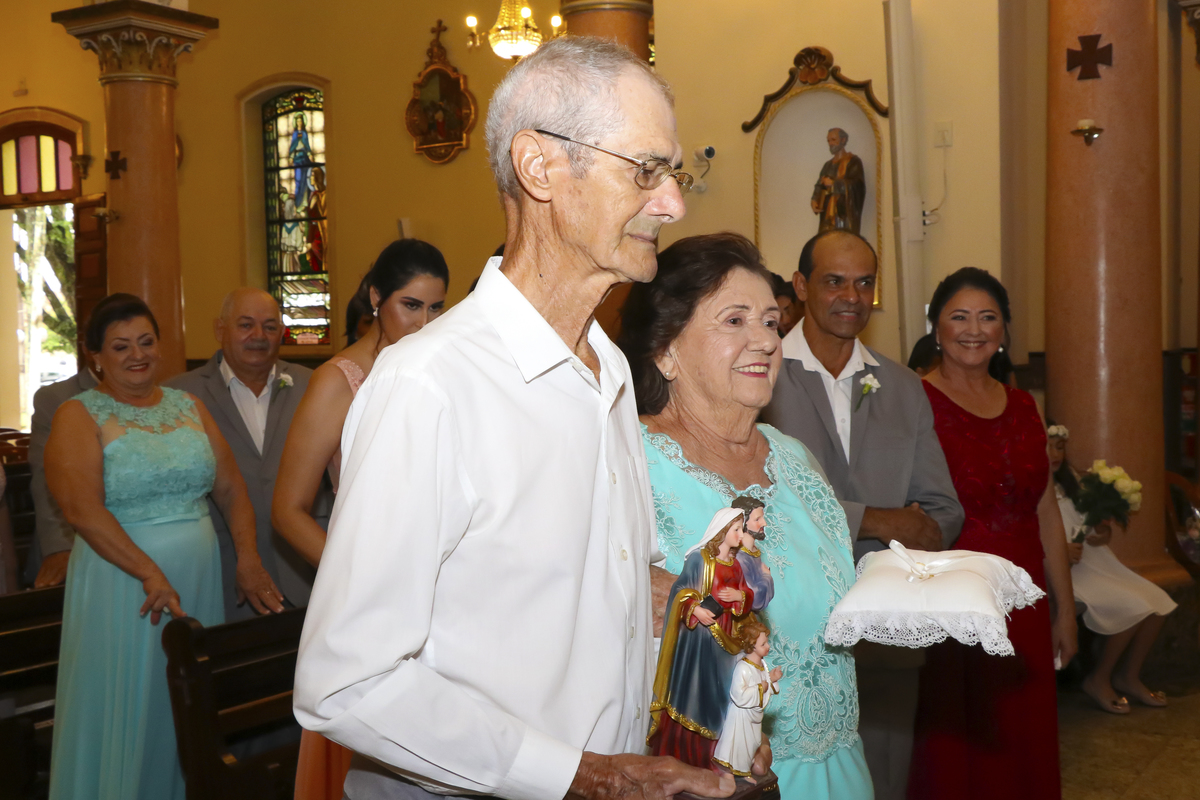 #casamentos#fotografodecasamento#noivos#ensaiodecasais#prewedding#fotografodecasamento#fotosparacasamento#fotografia#albumdecasamento#ensaiopredubatentes#fotografoemlimeira#festadecasamento##miniwedding#aliança#debutantes#festa15anos#ensaiodebutantes#film