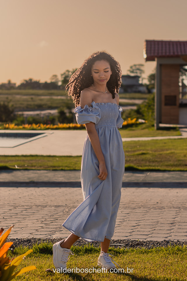 Ensaio Júlia 15 anos ao pôr do sol