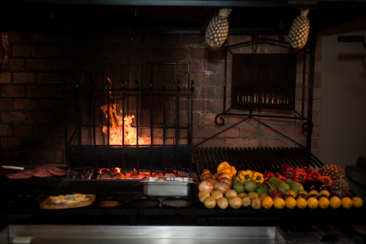 Tradicional Churrascaria do bairro Rio Branco, Bela Vista a Parrilla Moretti Y Bar, escolheu o fotógrafo Dalto Campos para registrar a beleza dos seus pratos e dar mais sabor a imagem.

A Fotografia de Alimentos, retrata verdadeiramente o sabor e a beleza