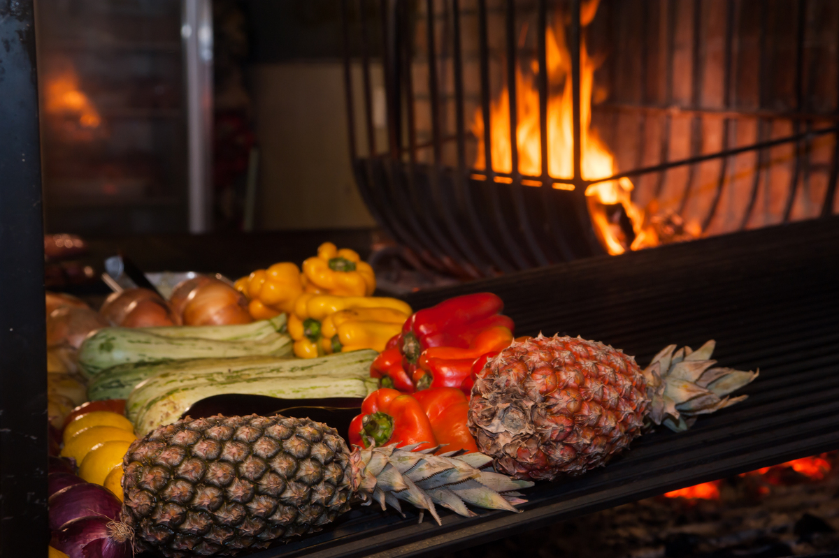 Tradicional Churrascaria do bairro Rio Branco, Bela Vista a Parrilla Moretti Y Bar, escolheu o fotógrafo Dalto Campos para registrar a beleza dos seus pratos e dar mais sabor a imagem.

A Fotografia de Alimentos, retrata verdadeiramente o sabor e a beleza