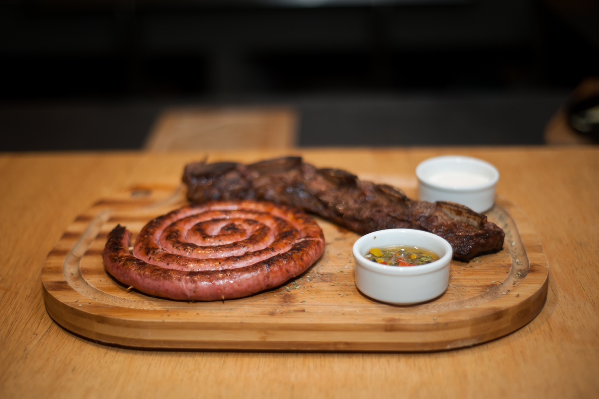Tradicional Churrascaria do bairro Rio Branco, Bela Vista a Parrilla Moretti Y Bar, escolheu o fotógrafo Dalto Campos para registrar a beleza dos seus pratos e dar mais sabor a imagem.

A Fotografia de Alimentos, retrata verdadeiramente o sabor e a beleza