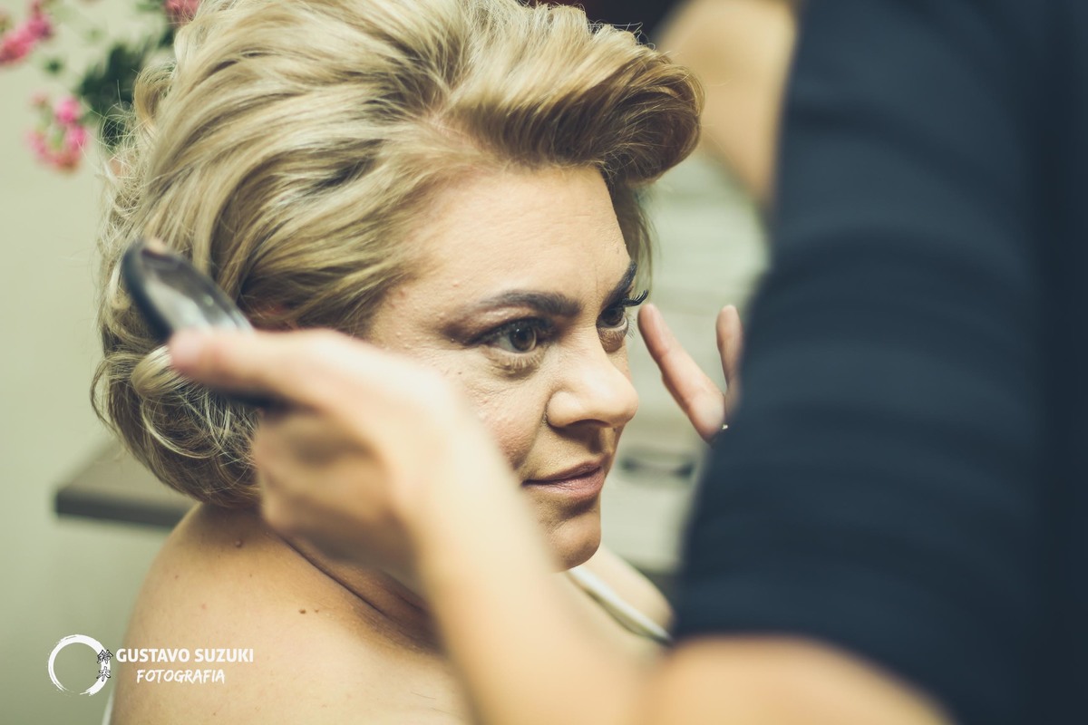 noiva cabelo arrumando dia da noiva