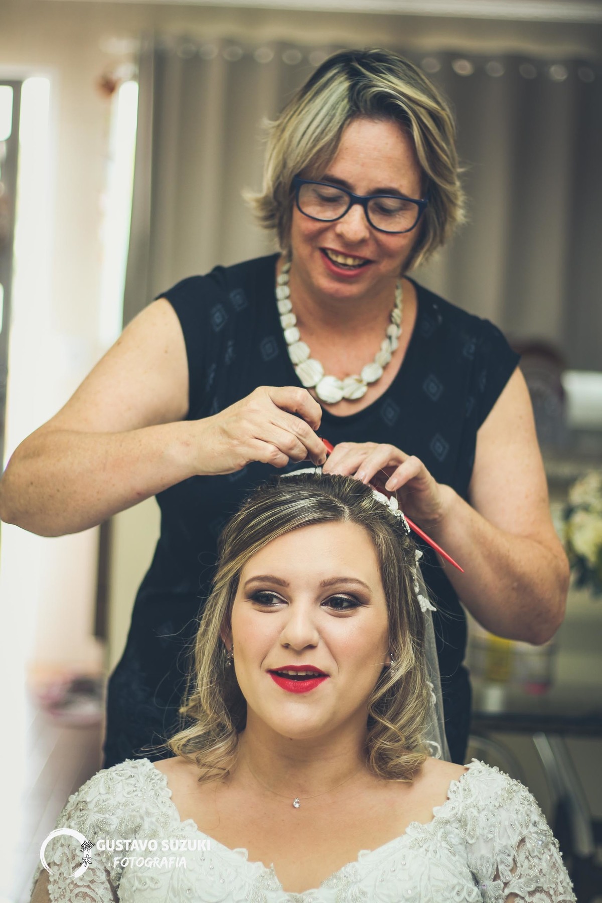 noiva cabelo arrumando dia da noiva