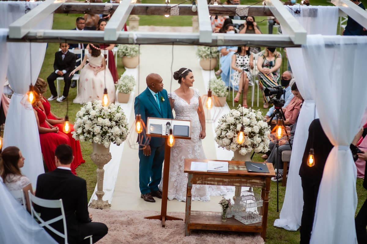 casamento - renata e elias - spazio grand jardin - casamento ao ar livre  -  casamento rustico - casamento no gama - casamento  de terno azul  - casamento de pessoas de mais idade  - 