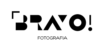 Contate Empresa de fotografia especializada em hotelaria, turismo, gastronomia, arquitetura, interiores e imagens aéreas. Nascida em Curitiba, Brasil, e radicada no Porto, Portugal.