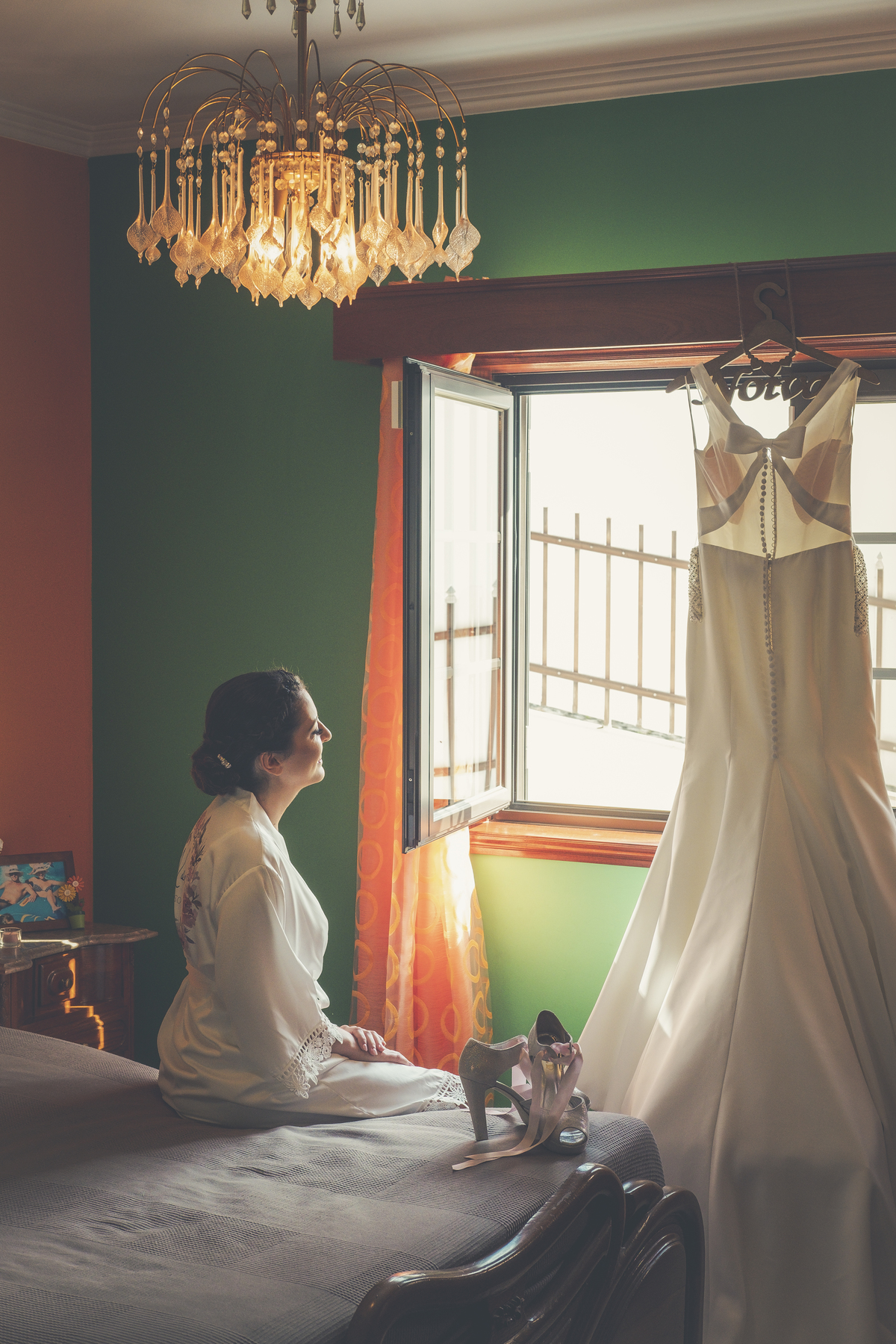 Noiva Sofia a ver o vestido