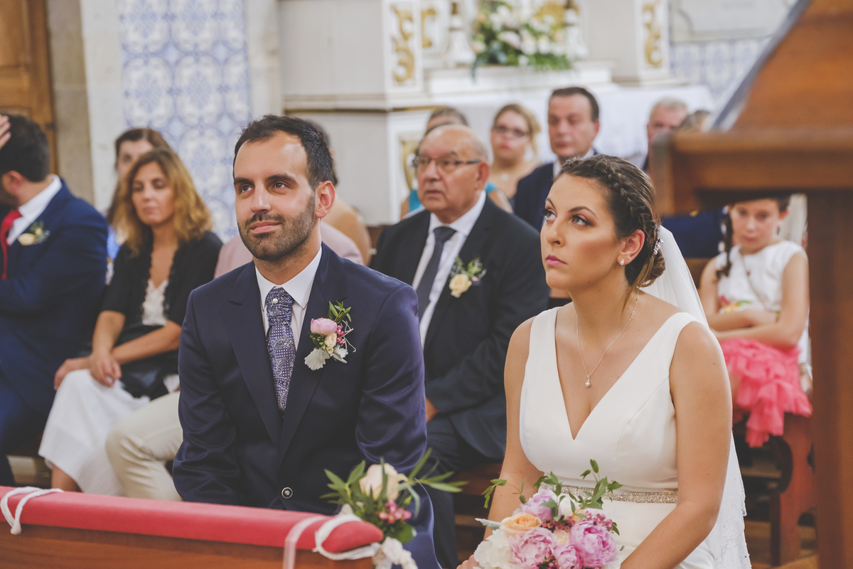 Noivos no casamento na Igreja de Ossela