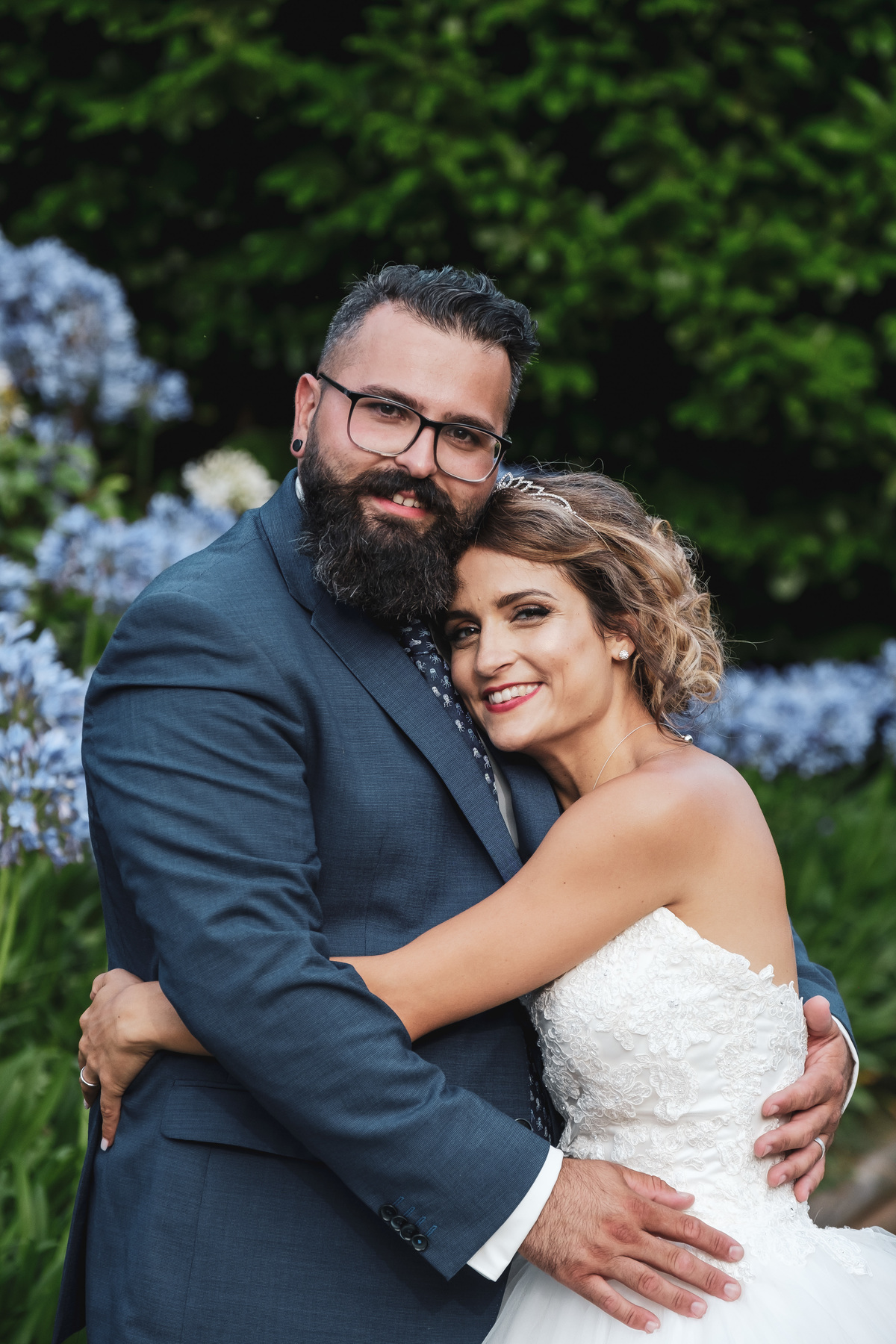 noivos no jardim da Quinta do Caima