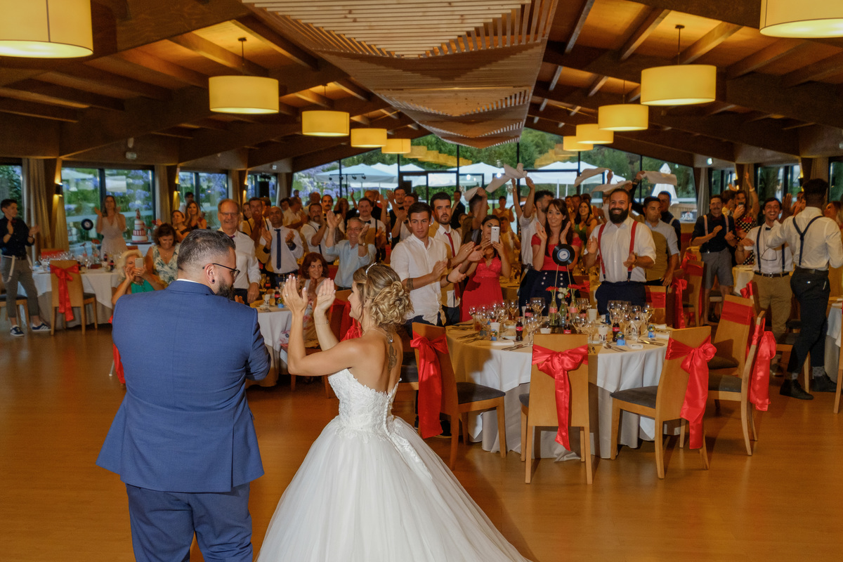 Valerie & José a entrar para a festa