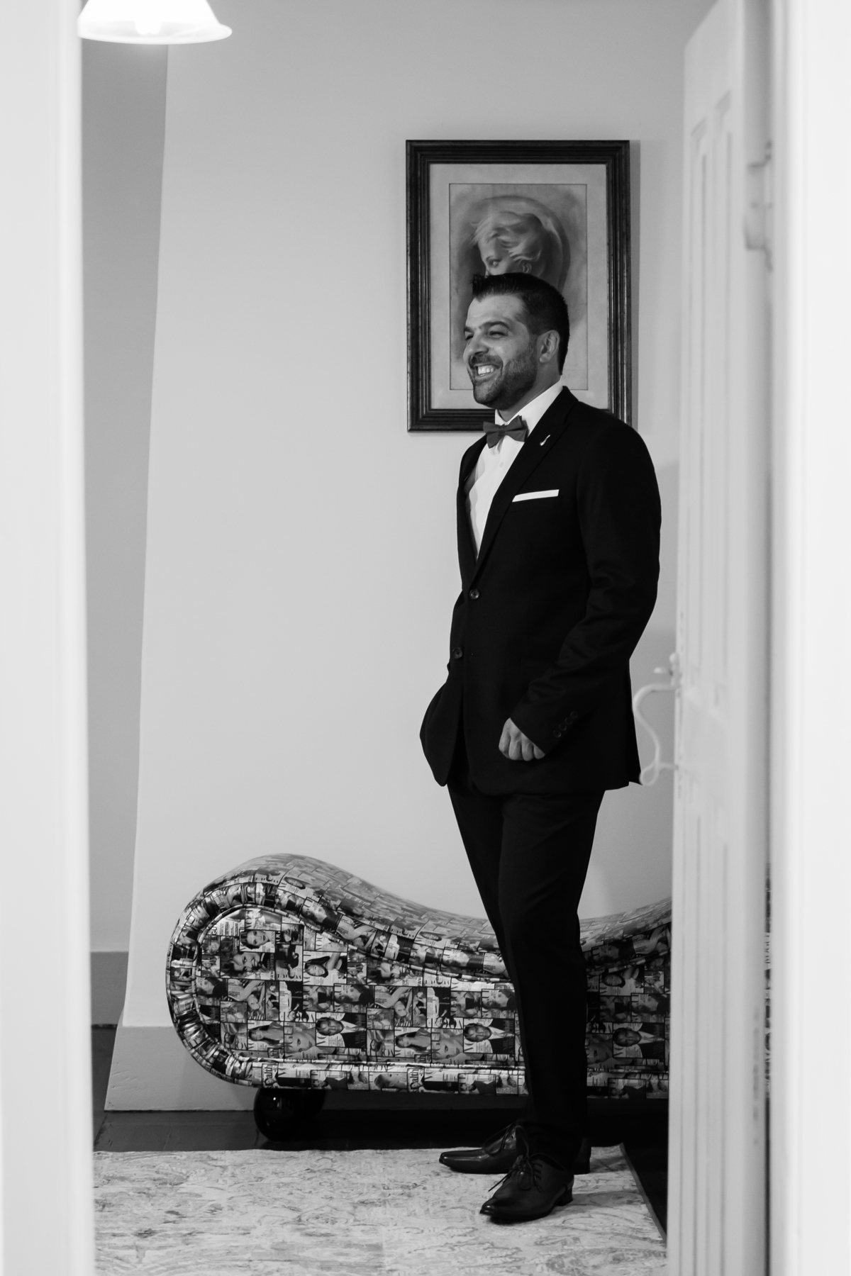 Noivo Filipe pronto para se casar