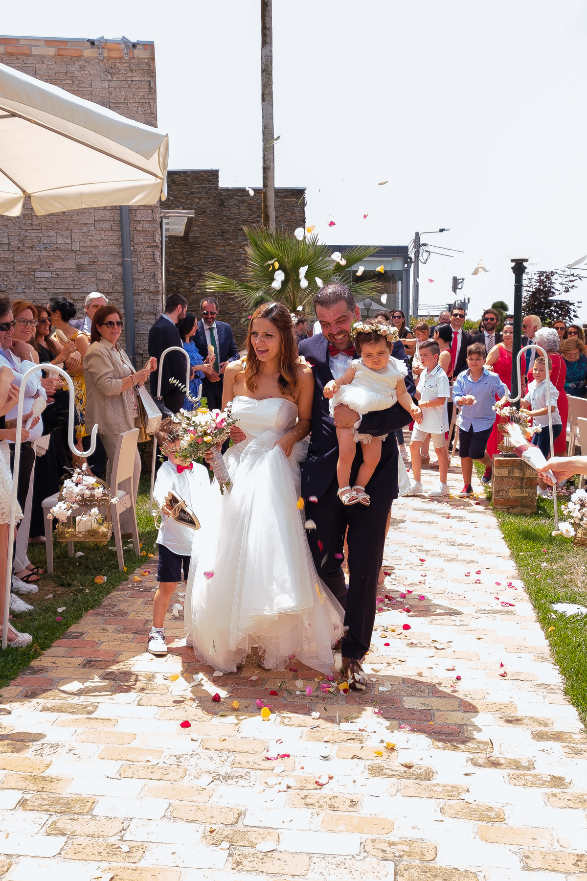 Casal já casados com a sua família