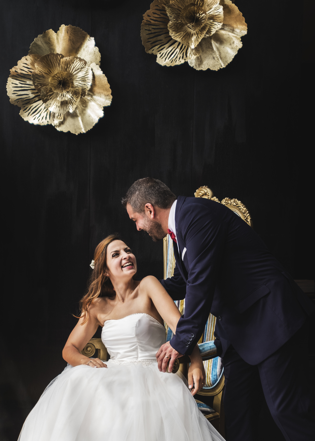 Casal na sessão fotográfica na Quinta do Outeiro