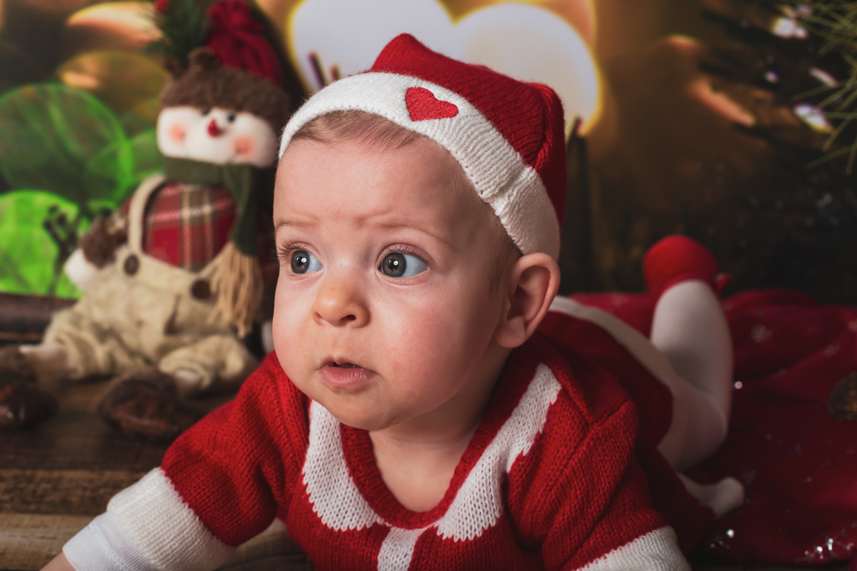 Margarida na sessão fotográfica de Natal no estúdio