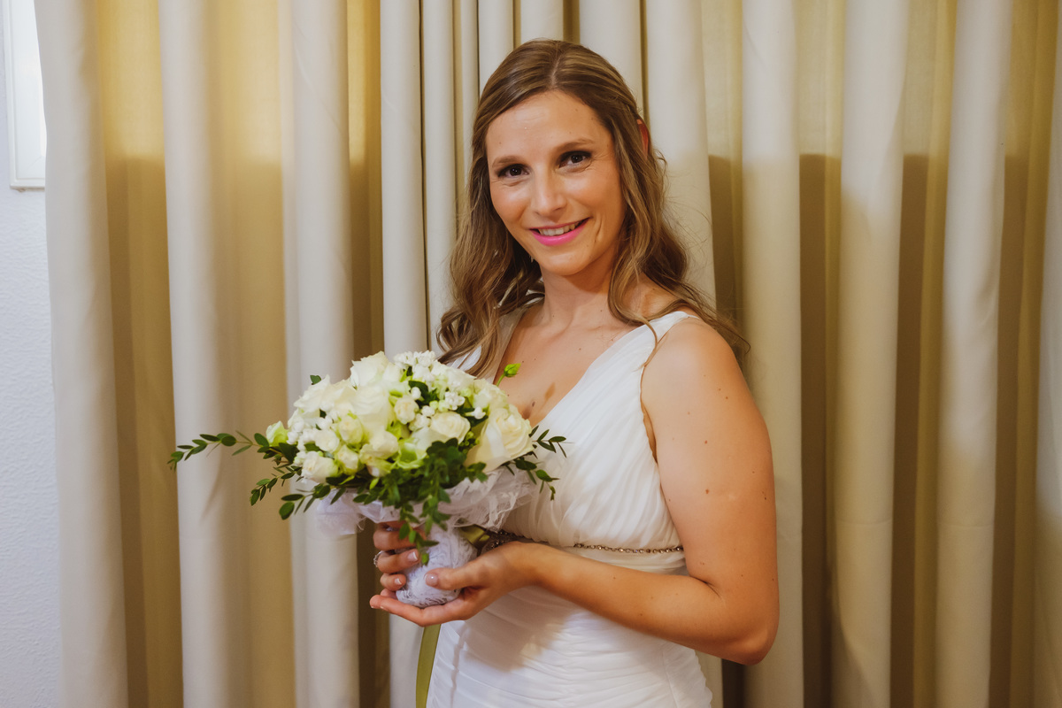 Noiva Lígia pronta a casar