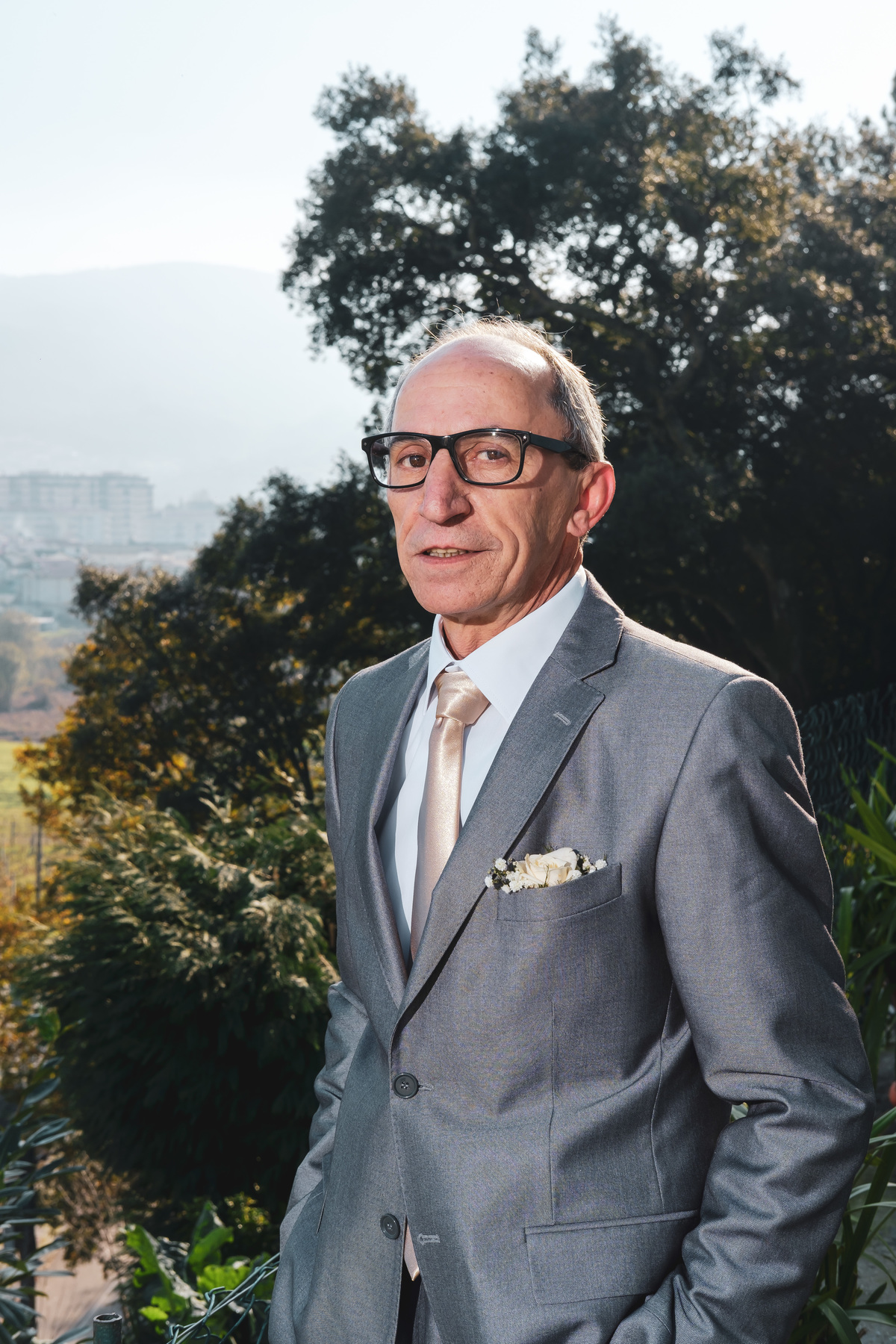 Marido Eugénio em Vale de Cambra