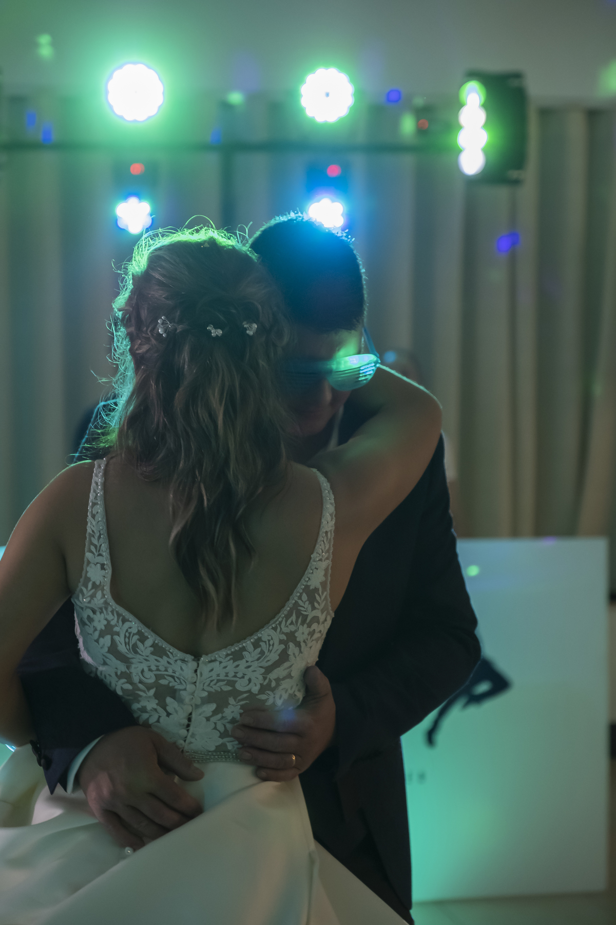 Casal a dançar na Quinta dos Carvalhos