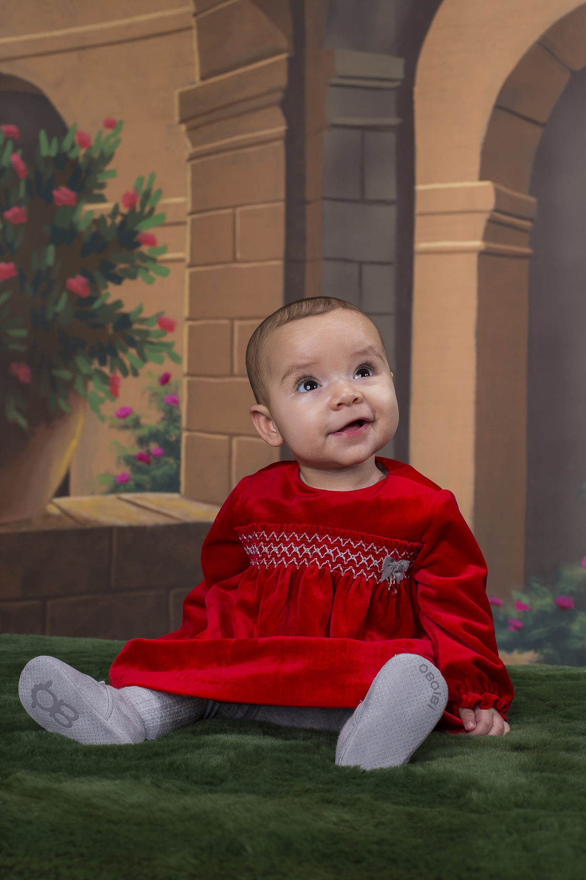 Sexto mês na sessão fotográfica de estúdio