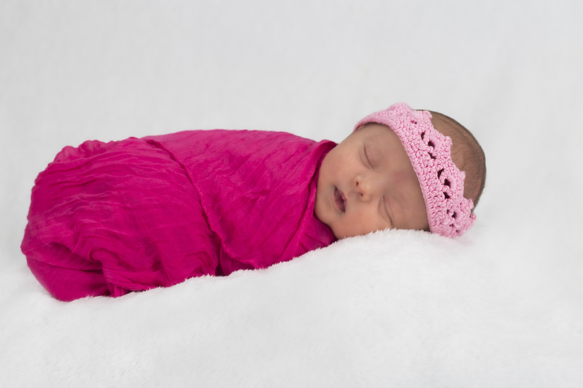 Recém-nascido a dormir