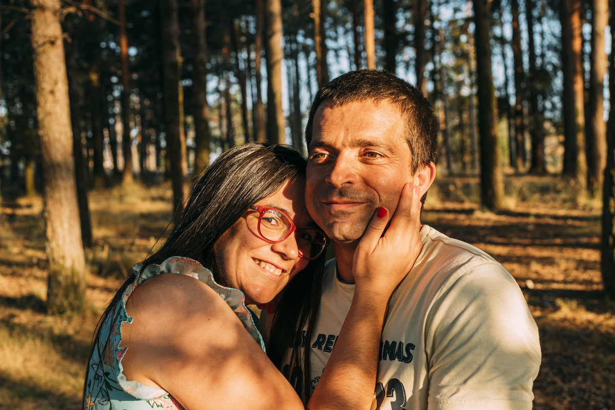 Casal feliz e apaixonado 