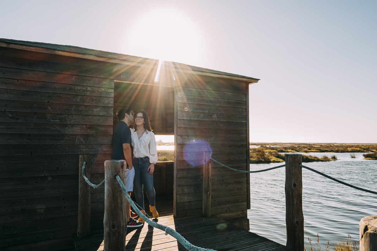 Noivos apaixonados em Aveiro