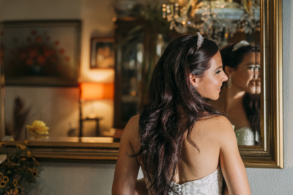 noiva na sessão fotográfica de casamento