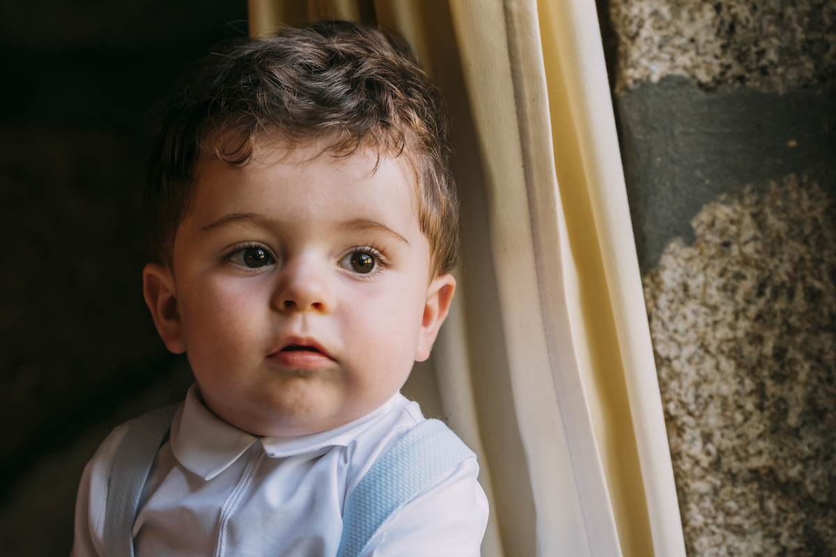 Bebé no seu batizado