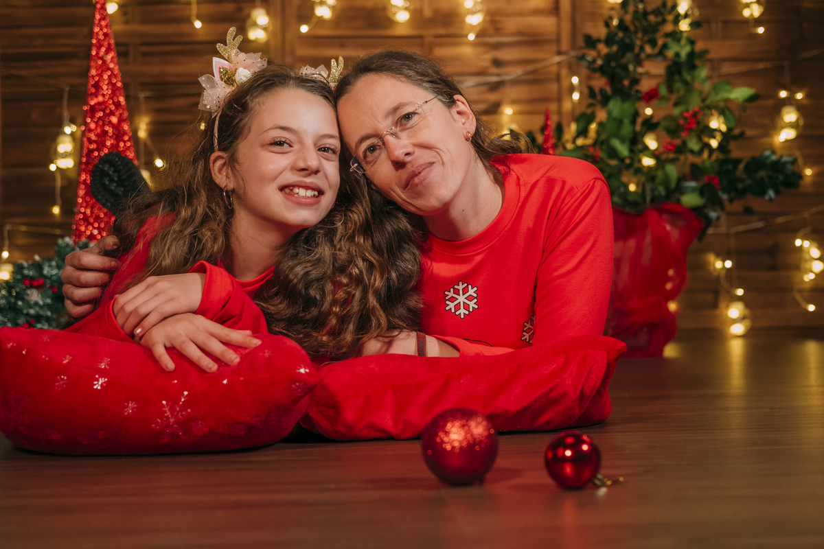 Mãe e filha na sessão fotográfica em Vale de cambra