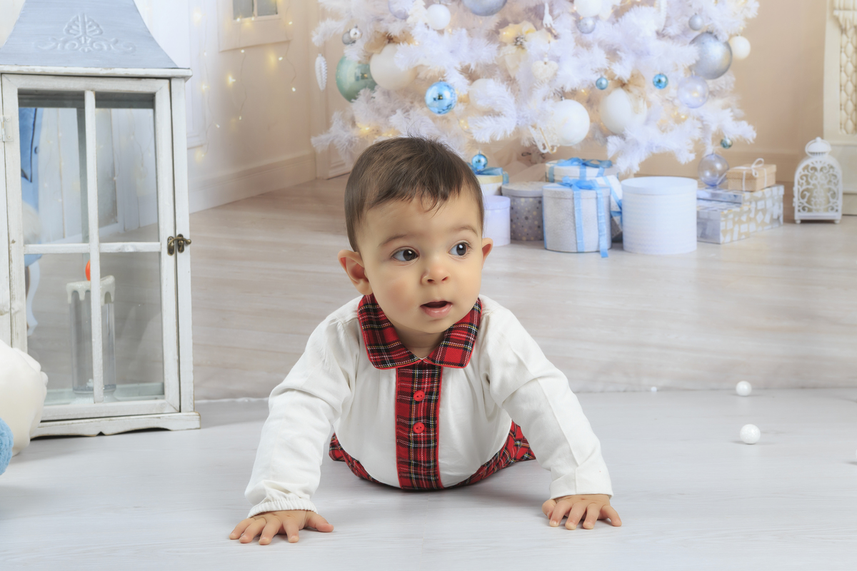 Menino na sessão fotográfica