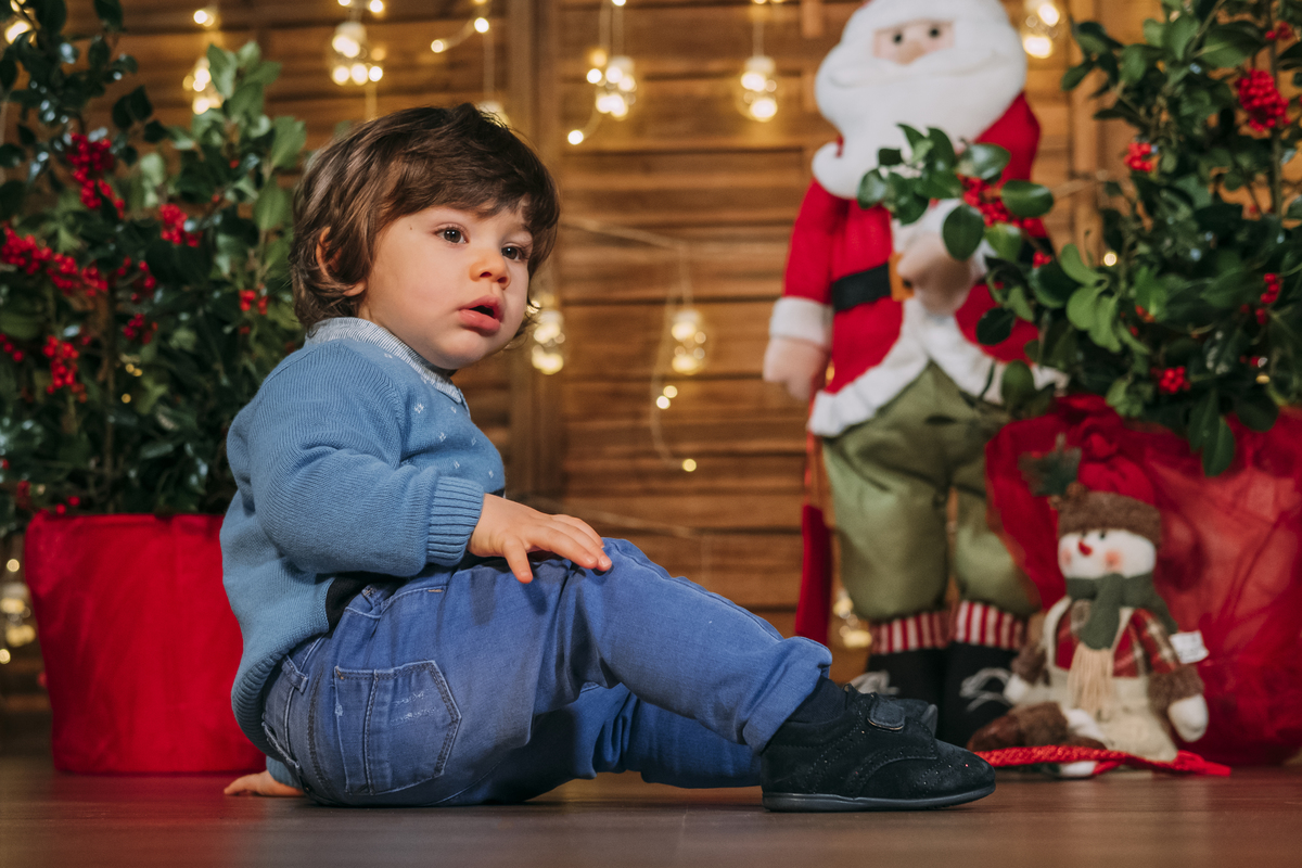 Menino na sessão fotográfica em Vale de Cambra