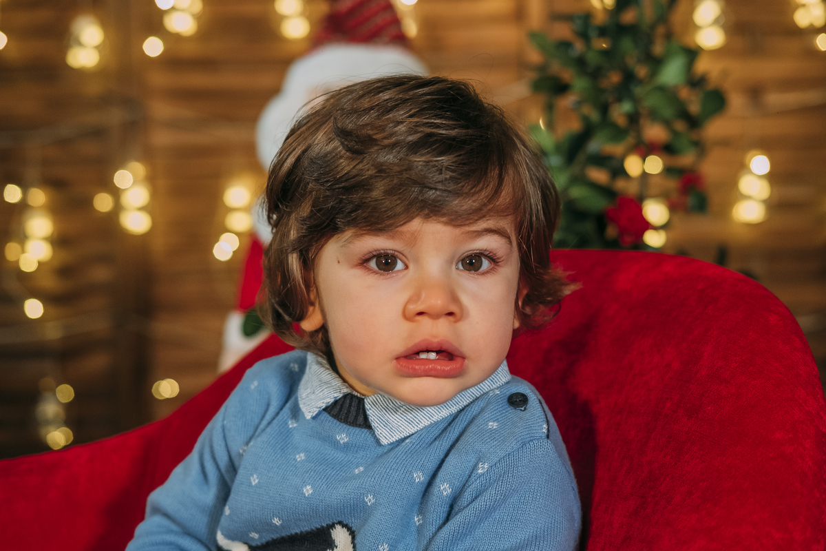 Menino na sessão de Natal em Vale de Cambra