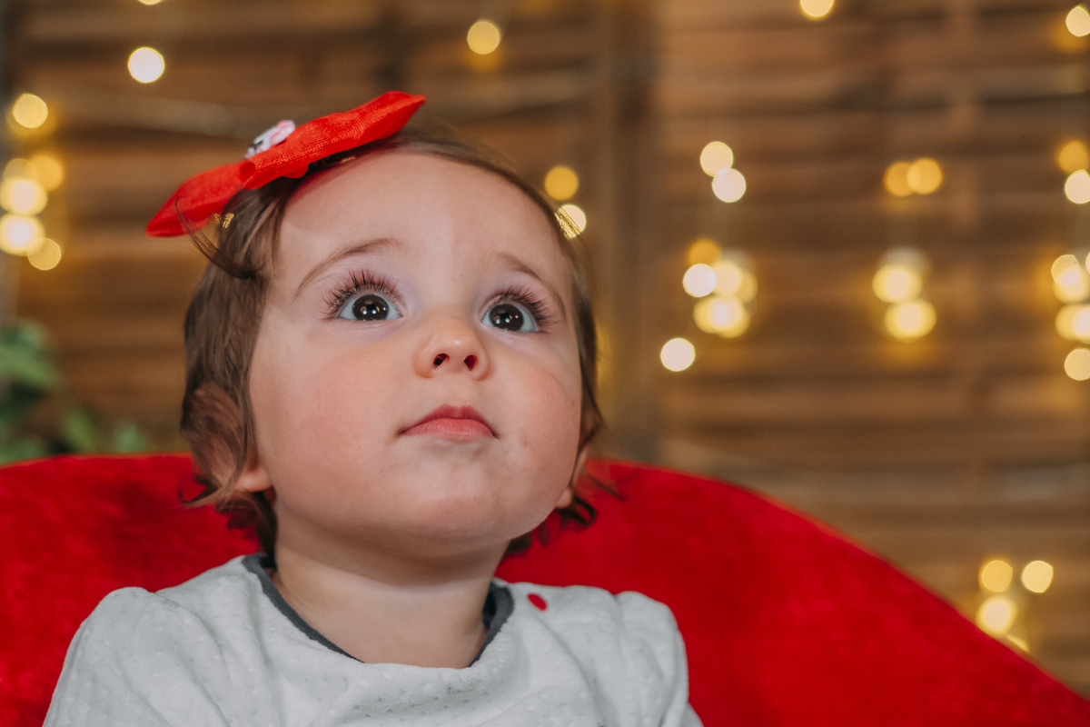 Menina na sessão de Natal em Vale de Cambra