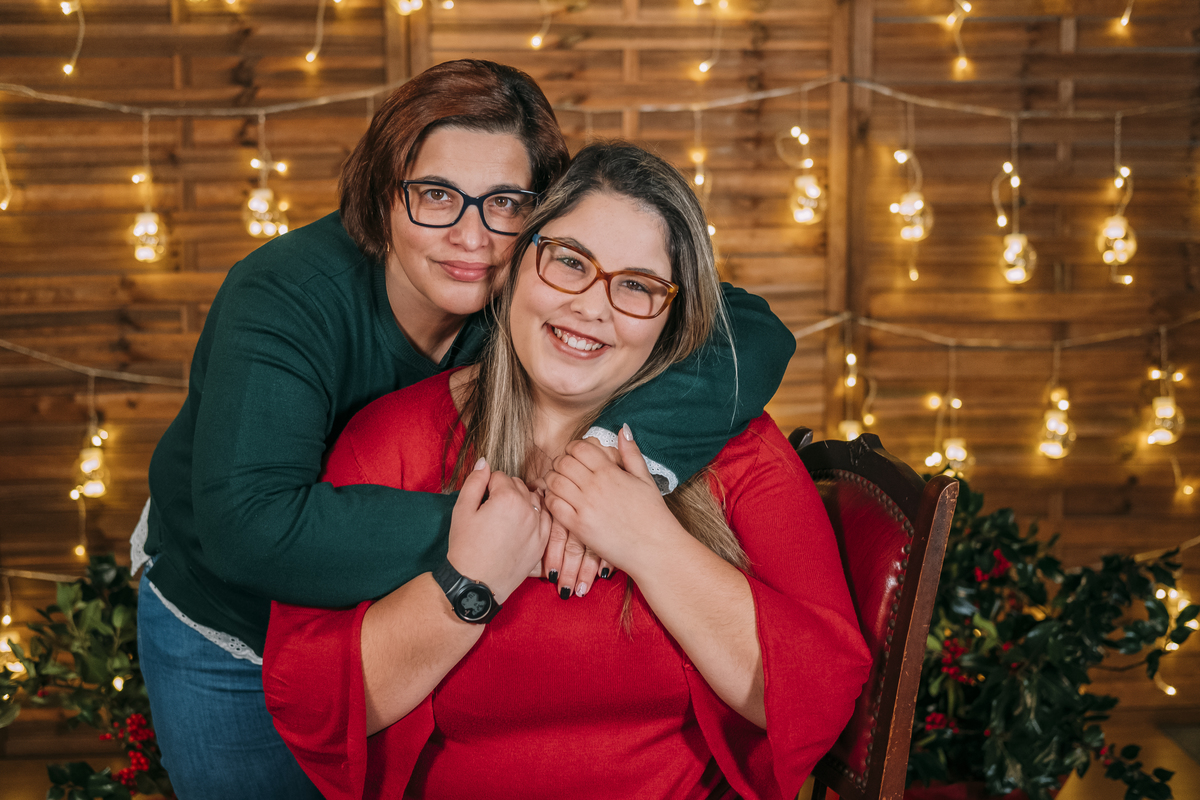 Mãe e filha na sessão fotográfica