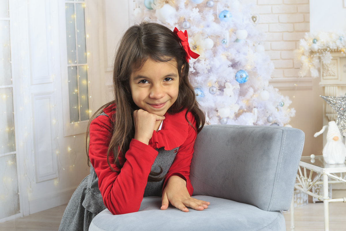 Pequena menina na sessão fotográfica em Arouca