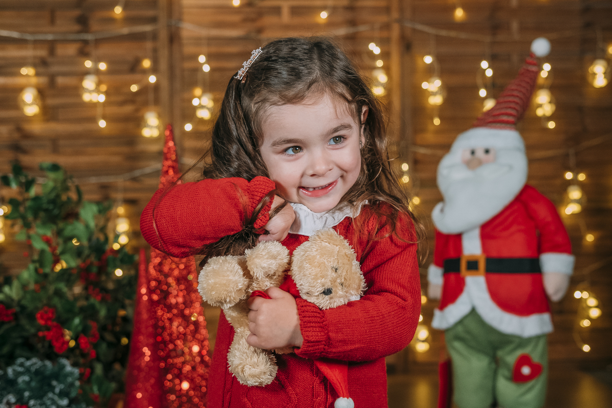 Menina na sessão de Natal em Vale de Cambra