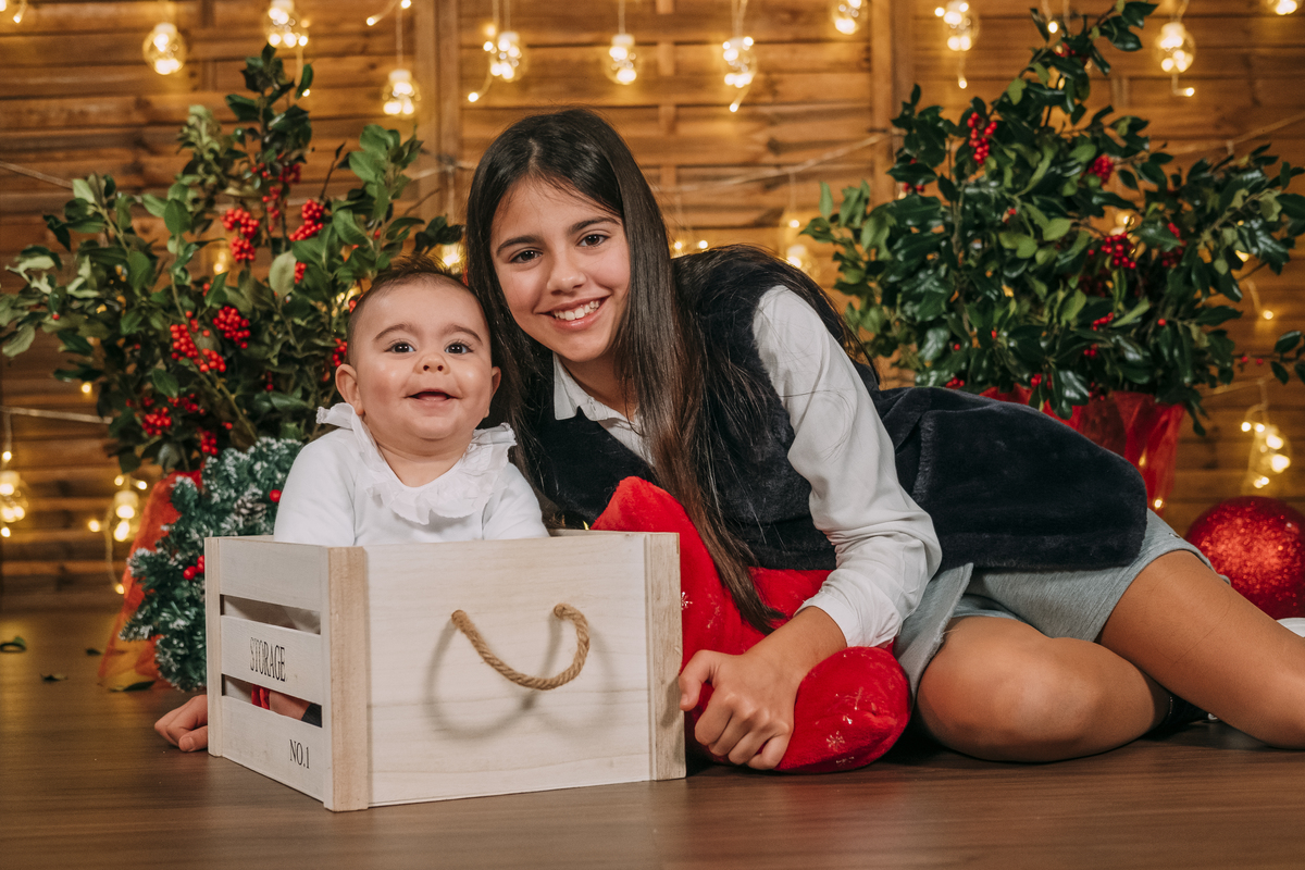 Irmãos na sessão de Natal em Vale de Cambra