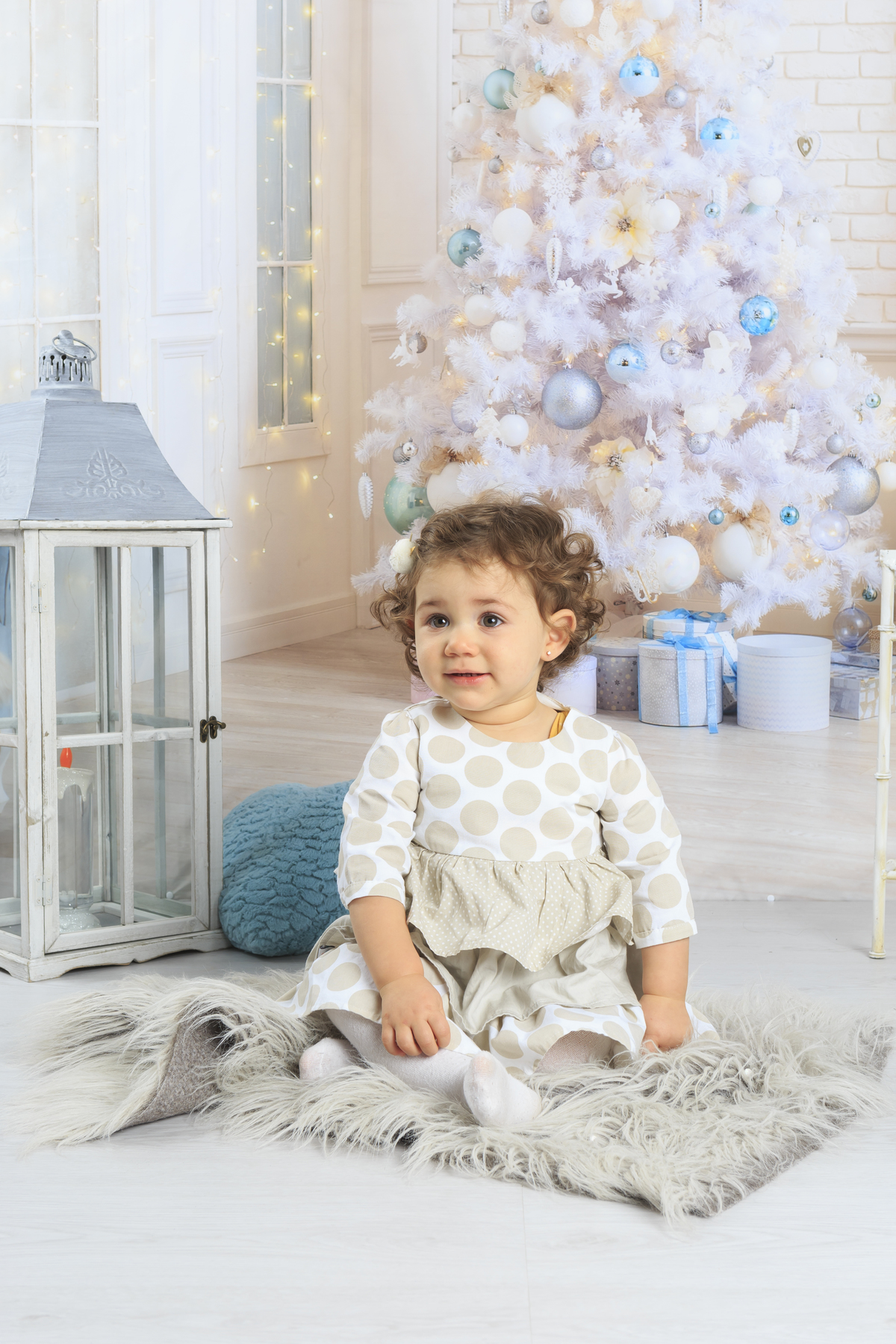 Menina na Sessão fotográfica de natal 