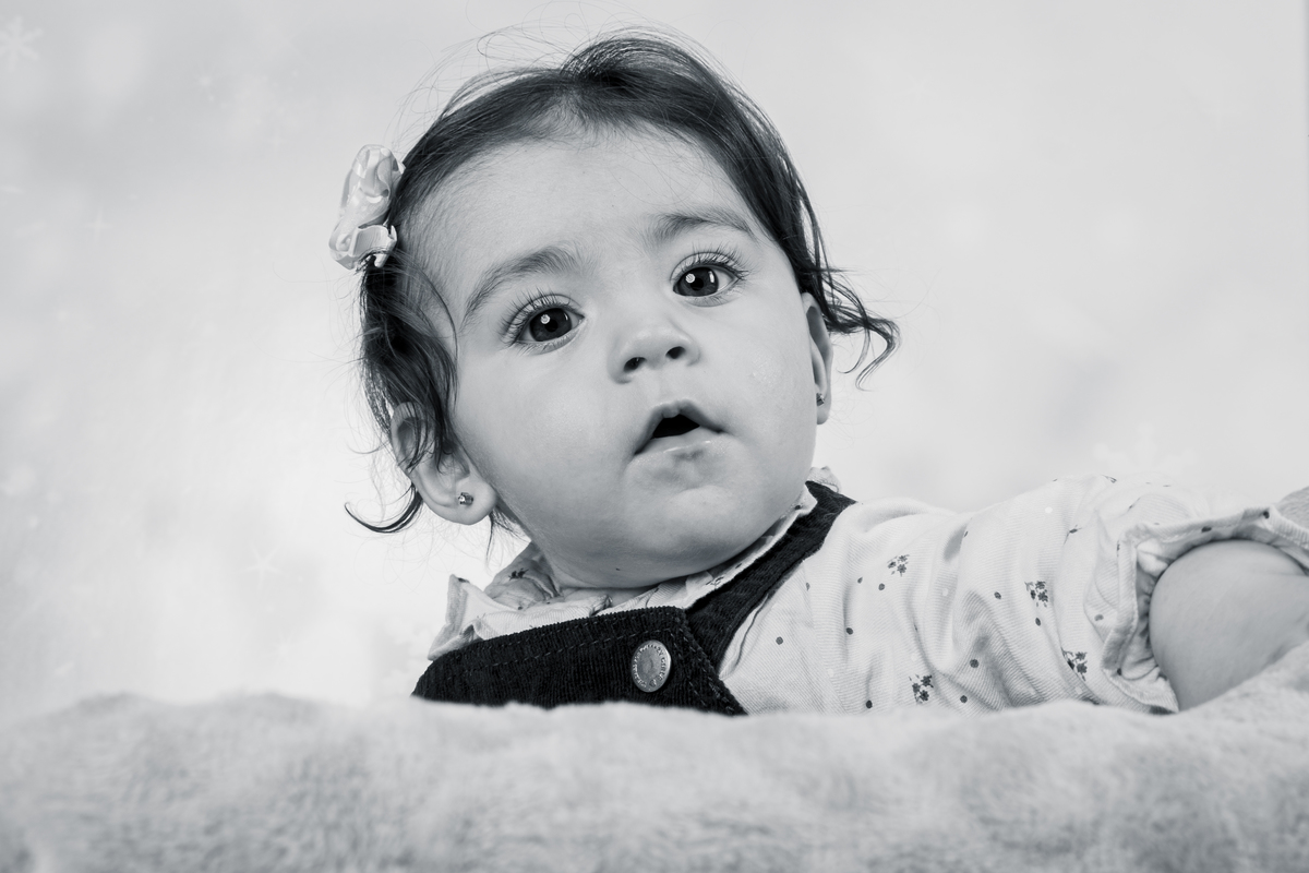 bebé na sessão fotográfica de estúdio