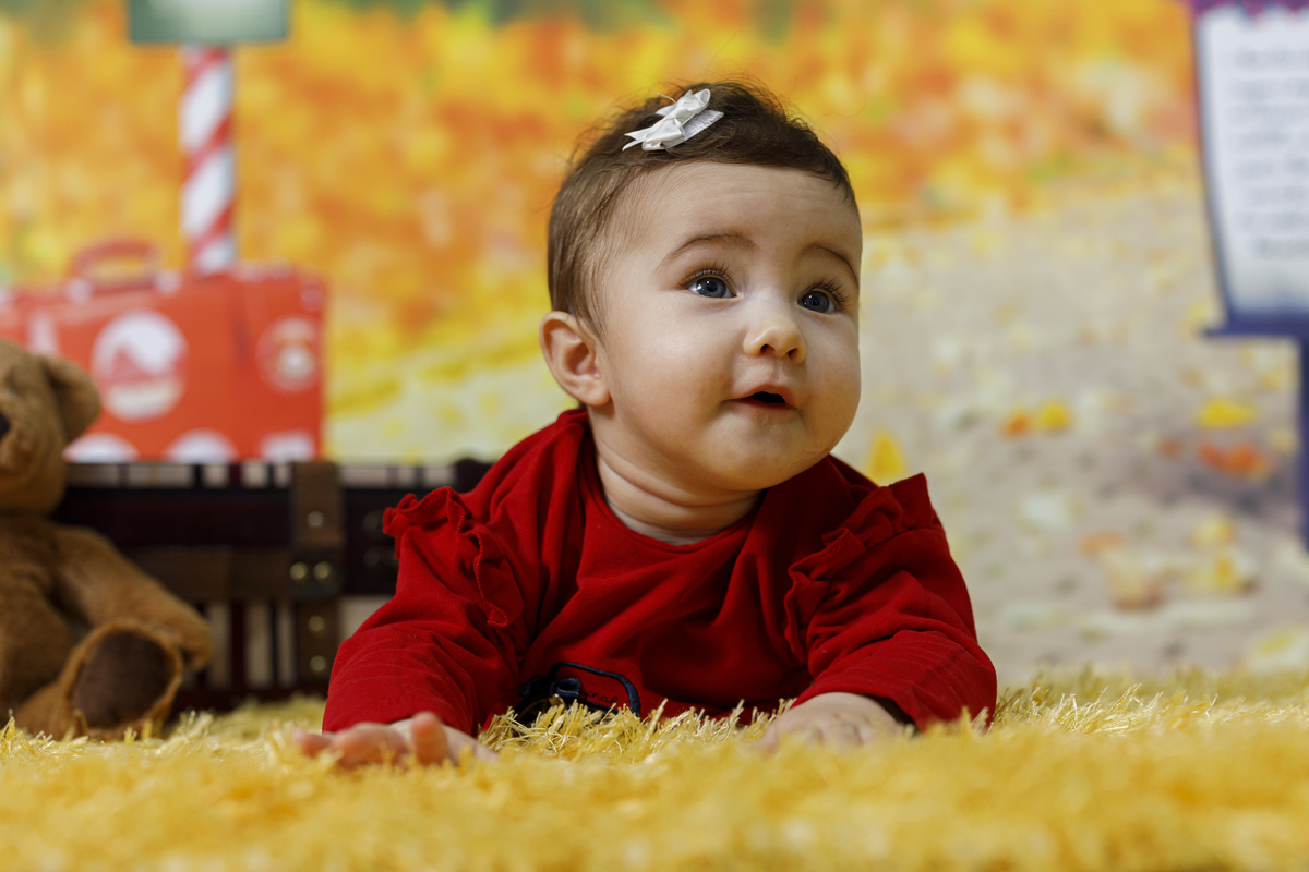 menina na sessão fotográfica