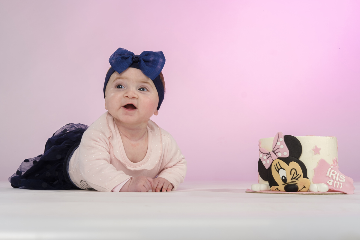 bebé na sessão de estúdio em Vale de Cambra