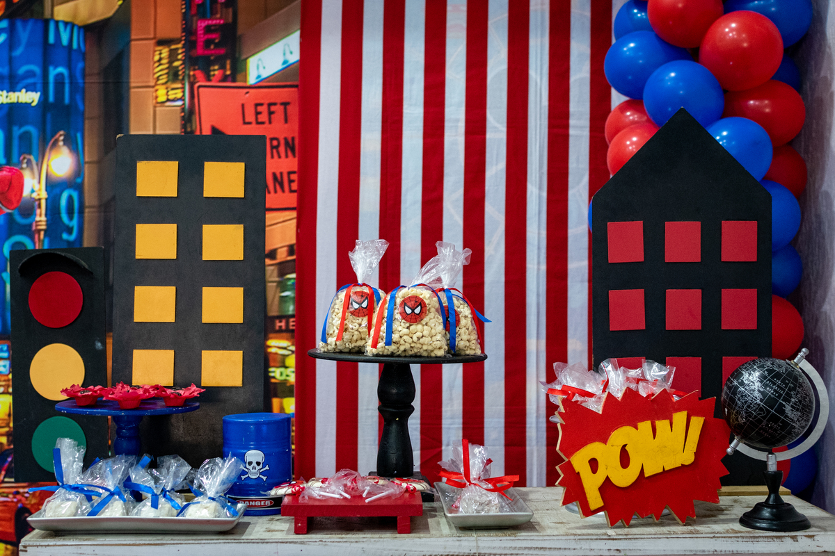 decoração homem aranha